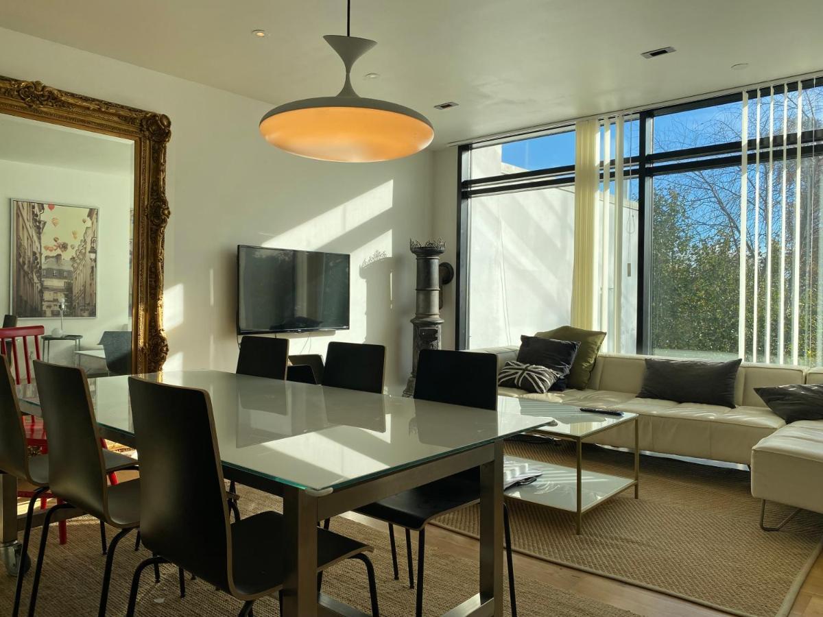 Exclusive 2 Level Etage Next To Arlanda-City Metro Stockholm Exteriör bild