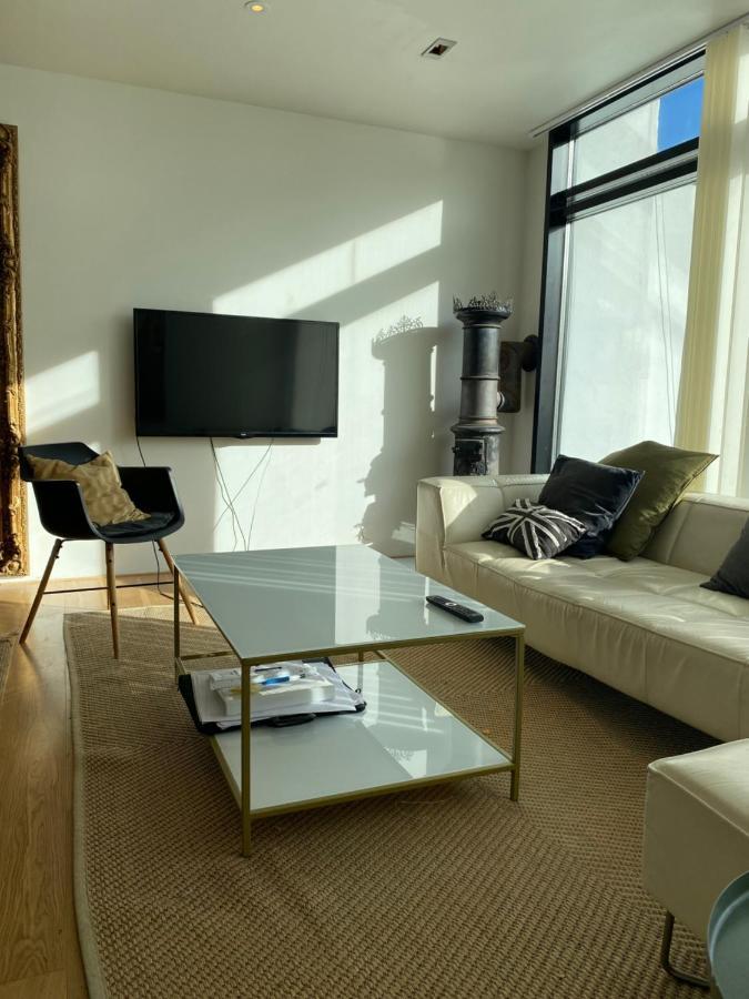 Exclusive 2 Level Etage Next To Arlanda-City Metro Stockholm Exteriör bild
