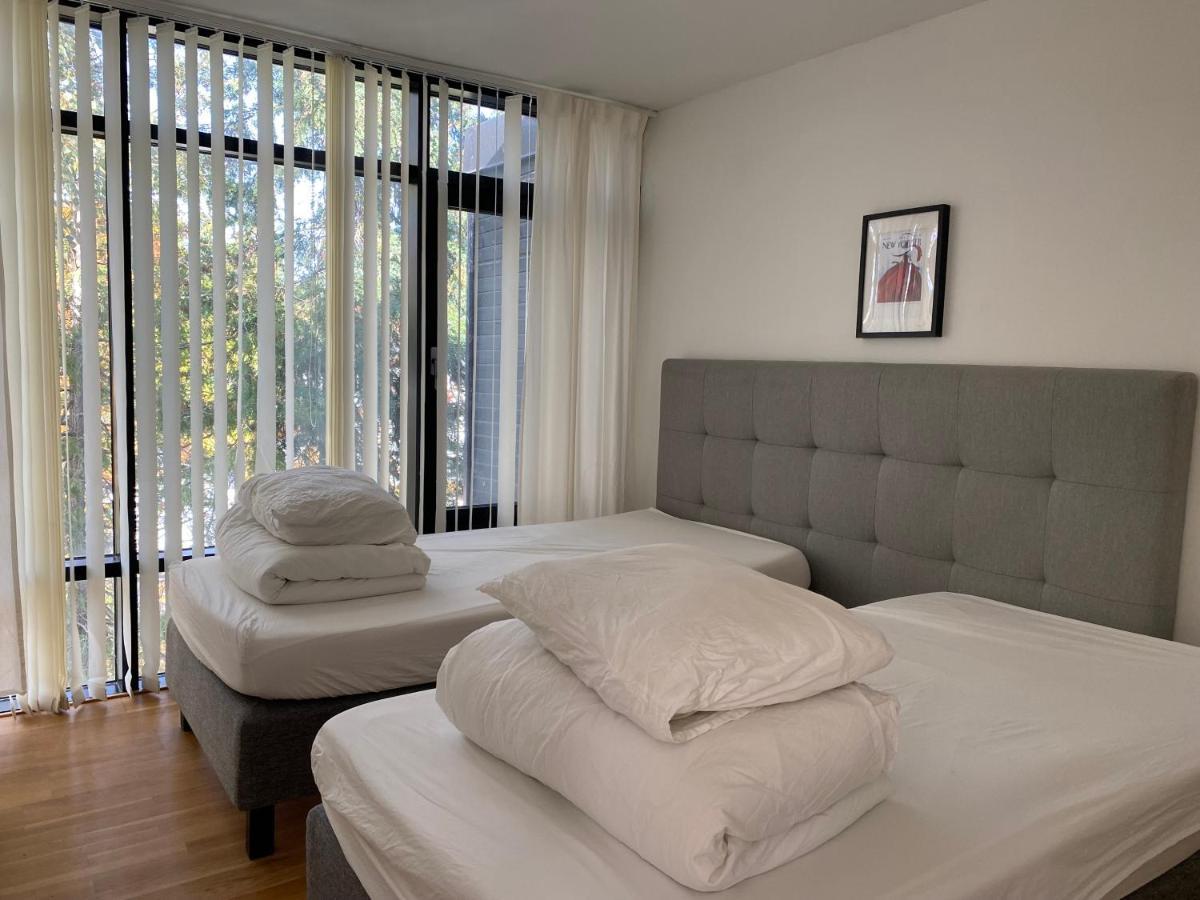 Exclusive 2 Level Etage Next To Arlanda-City Metro Stockholm Exteriör bild